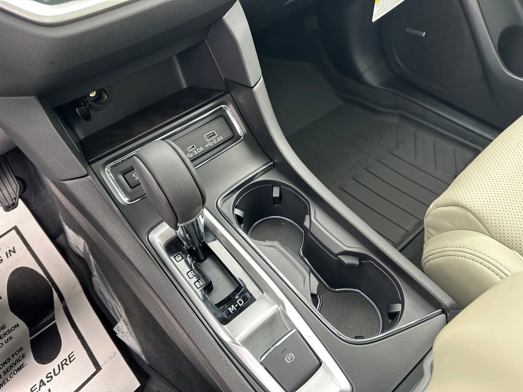 New 2025 Subaru Ascent Limited image 15