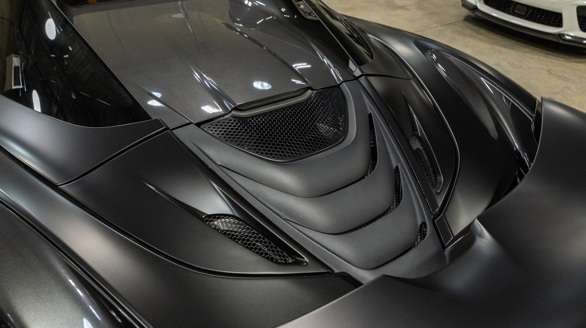 Used 2020 McLaren 720S Spider image 70