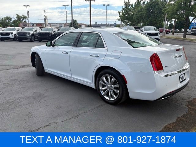 Used 2016 Chrysler 300 C w/ Safetytec Plus Group AWD/4WD image 4