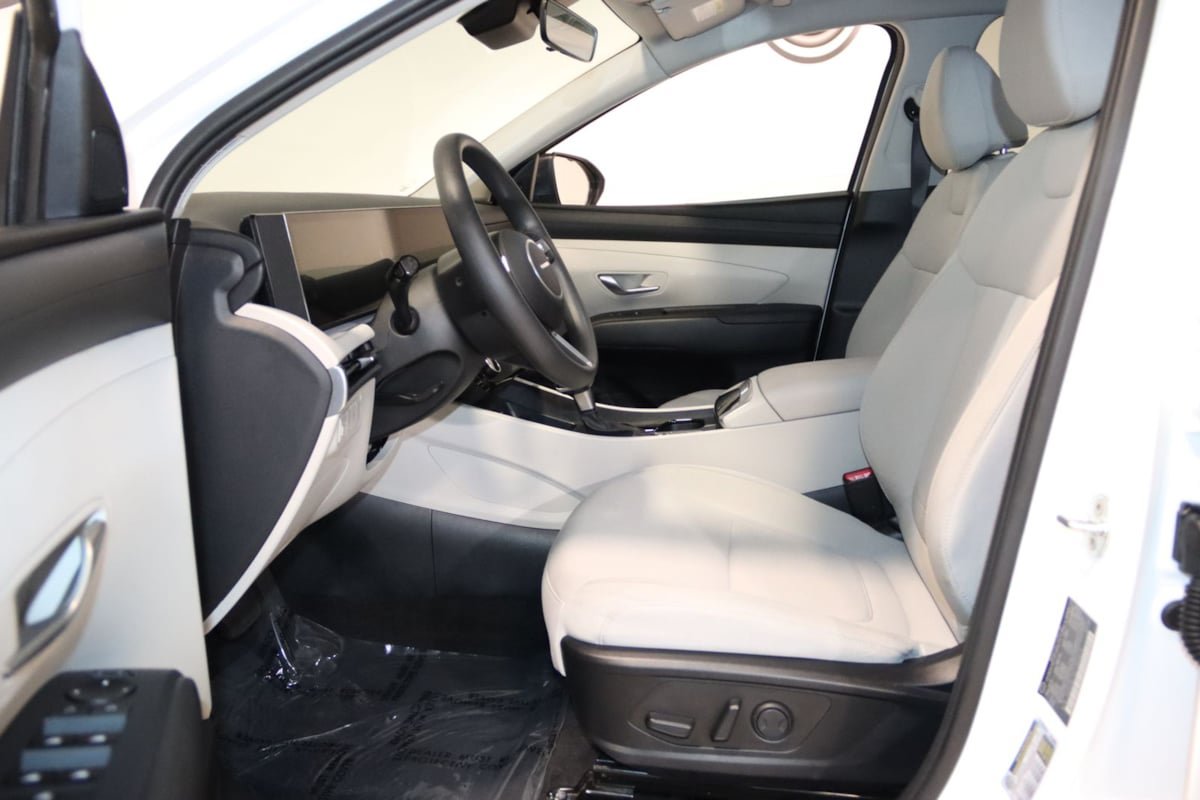 Used 2026 Hyundai Tucson SEL Plus AWD/4WD image 28