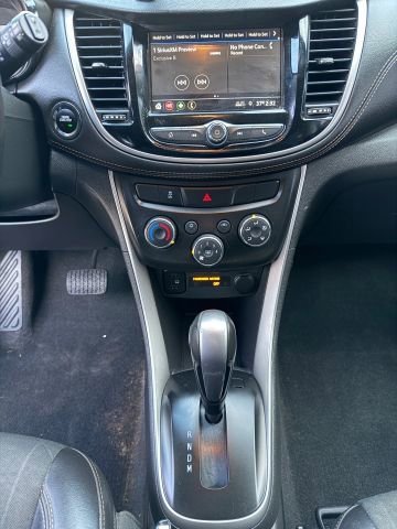 Used 2019 Chevrolet Trax LT w/ LT Convenience Package image 29