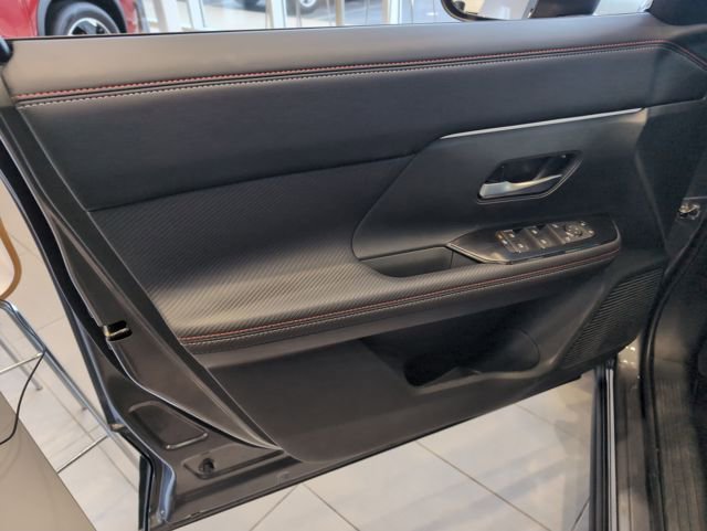 New 2026 Nissan Kicks SR w/ SR Premium Package image 15