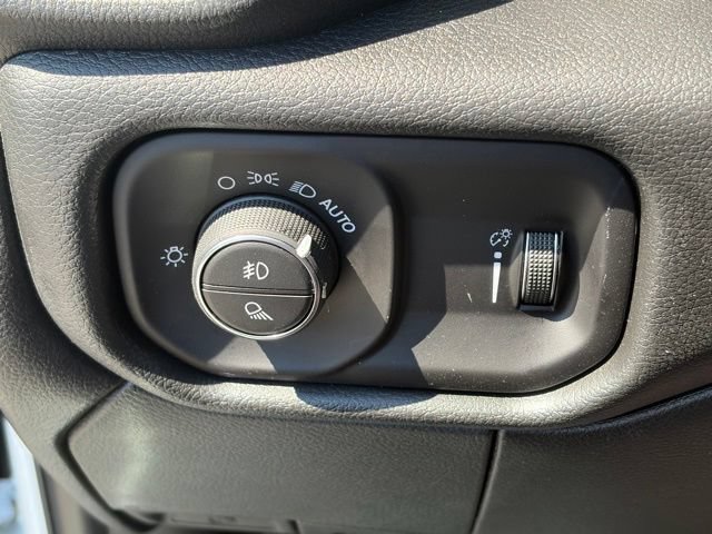 New 2026 RAM 3500 Tradesman AWD/4WD image 23