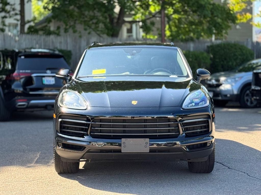 Used 2023 Porsche Cayenne Platinum Edition AWD/4WD image 9