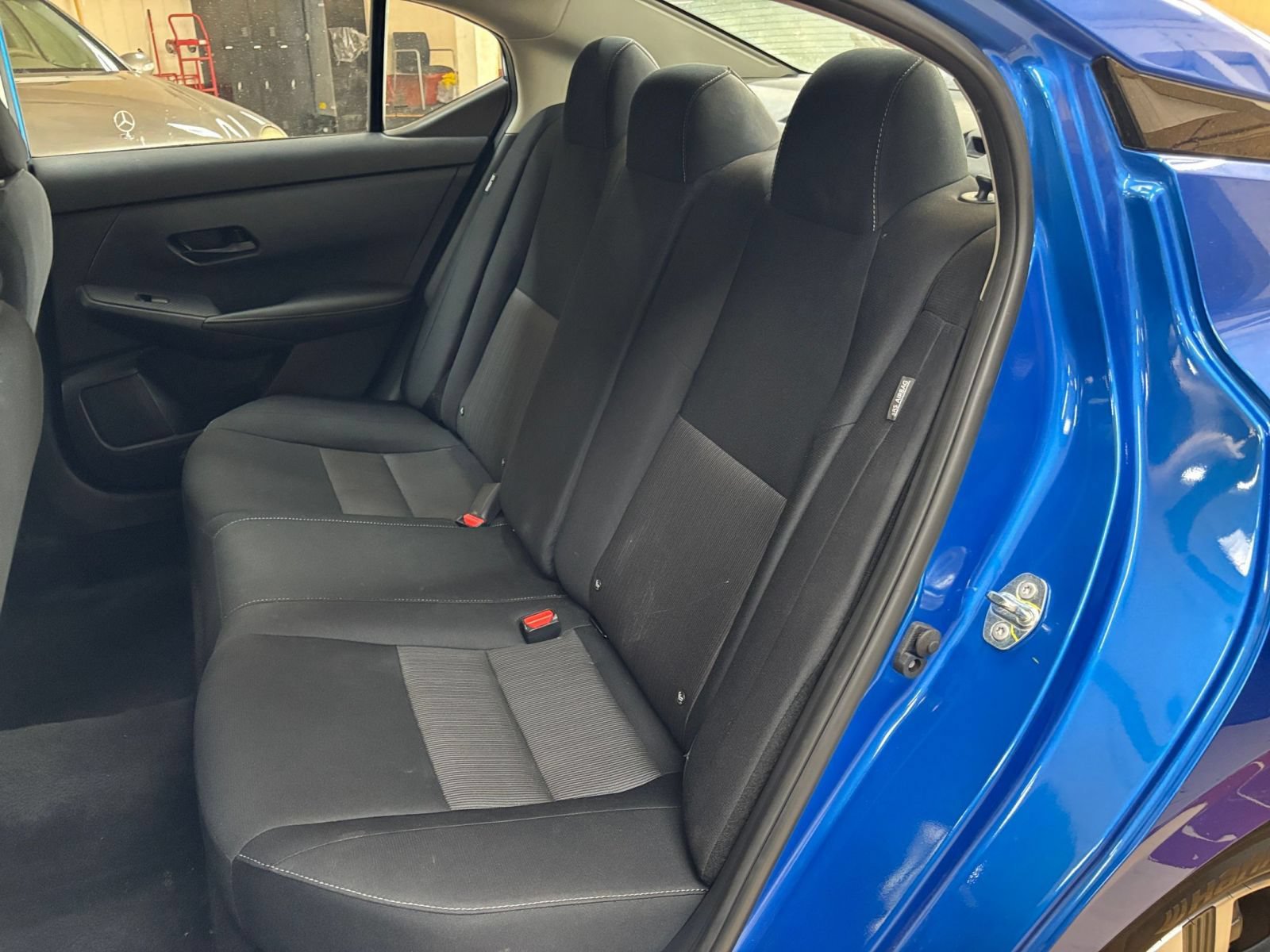 Used 2025 Nissan Sentra SV FWD image 35