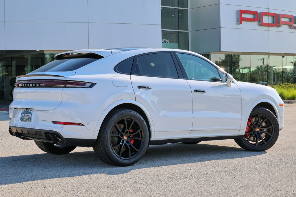 Certified 2026 Porsche Cayenne S AWD/4WD image 14
