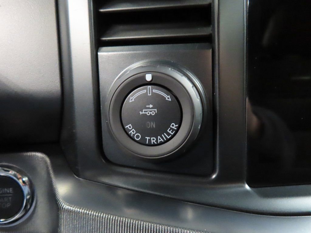 Used 2025 Ford F350 Platinum AWD/4WD image 71