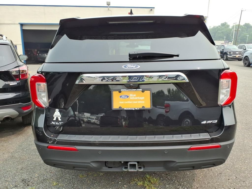 Certified 2024 Ford Explorer XLT w/ Class IV Trailer Tow Package AWD/4WD image 5