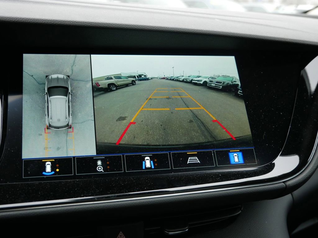 Used 2023 Buick Envision Avenir AWD/4WD image 36