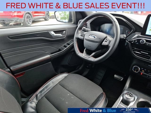Certified 2024 Ford Escape ST-Line AWD/4WD image 14