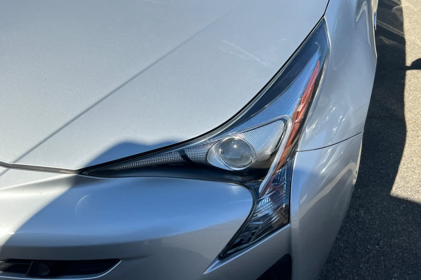 Used 2017 Toyota Prius Two w/ Prius Two Safety Plus Package FWD image 11