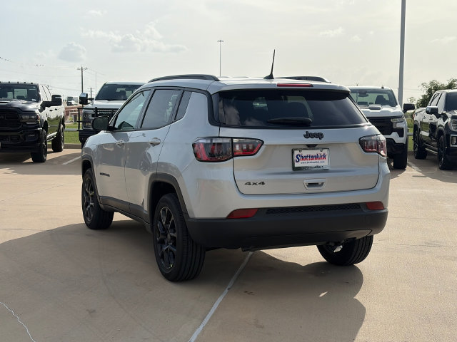 New 2026 Jeep Compass Latitude AWD/4WD image 9
