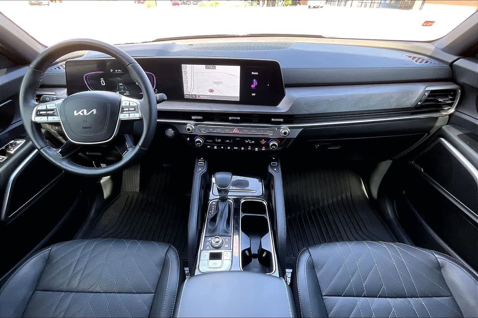 Certified 2024 Kia Telluride EX X-Line AWD/4WD image 8
