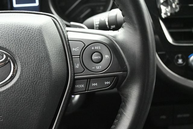Used 2022 Toyota Camry SE FWD image 17