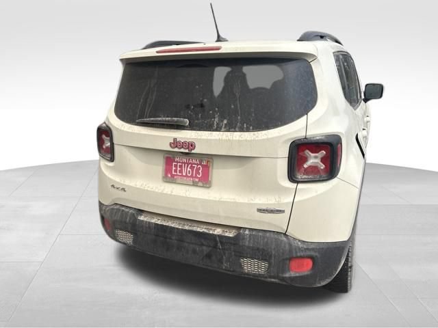 Used 2017 Jeep Renegade Latitude AWD/4WD image 12