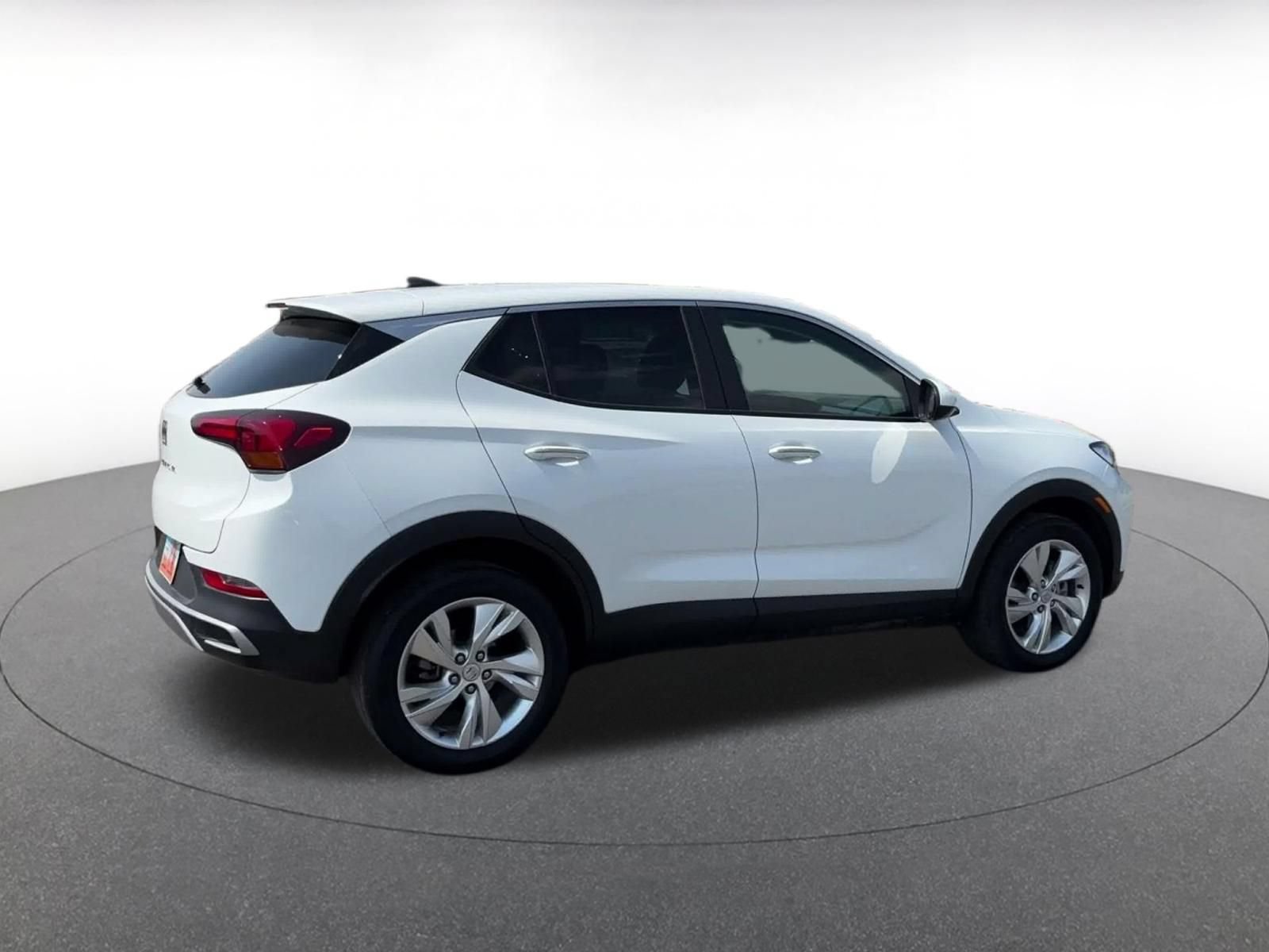 Used 2025 Buick Encore GX Preferred AWD/4WD image 14