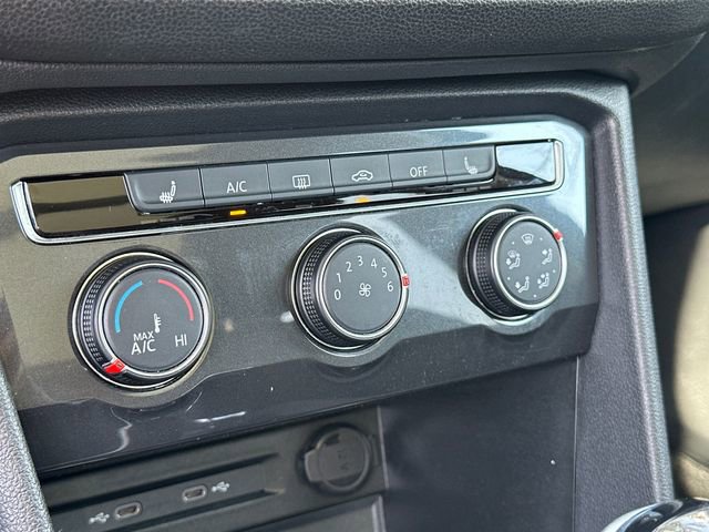 Used 2024 Volkswagen Tiguan Wolfsburg Edition image 22