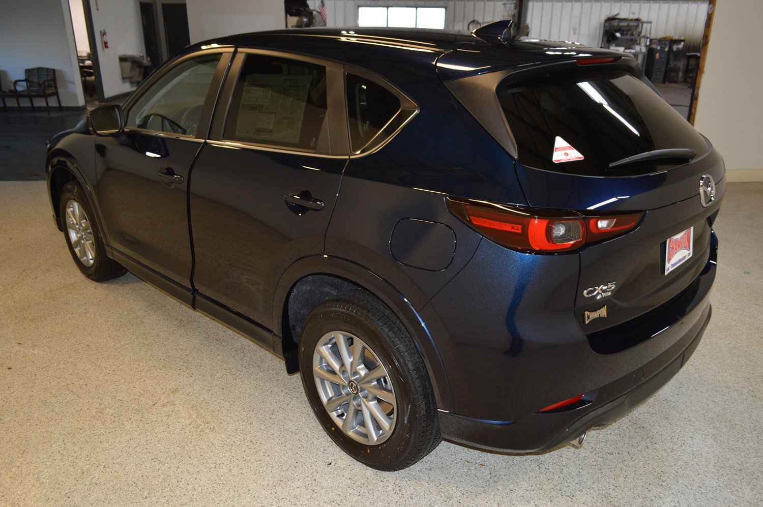 New 2025 MAZDA CX-5 AWD 2.5 S w/ Select Package image 5