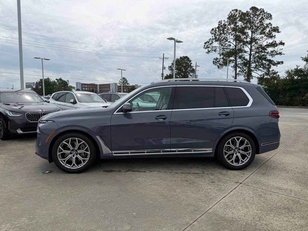 Certified 2026 BMW X7 xDrive40i w/ Executive Package AWD/4WD image 8