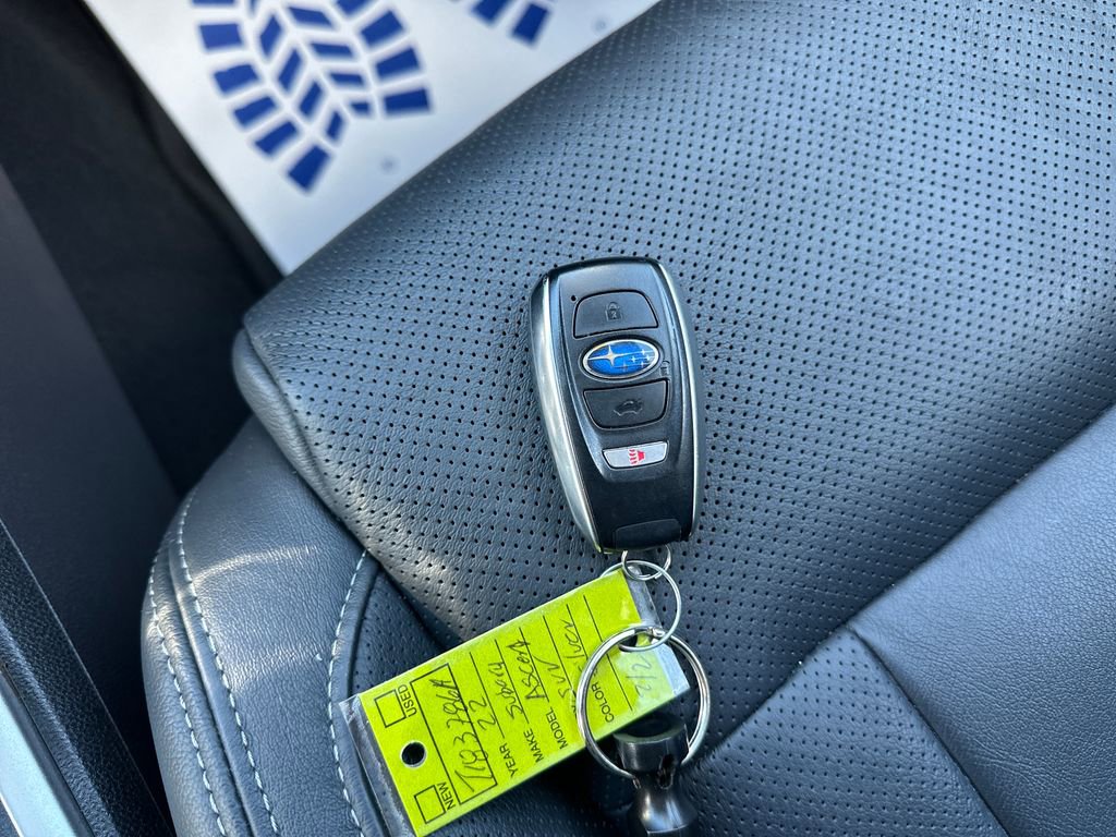 Used 2022 Subaru Ascent Limited w/ Technology Package image 38