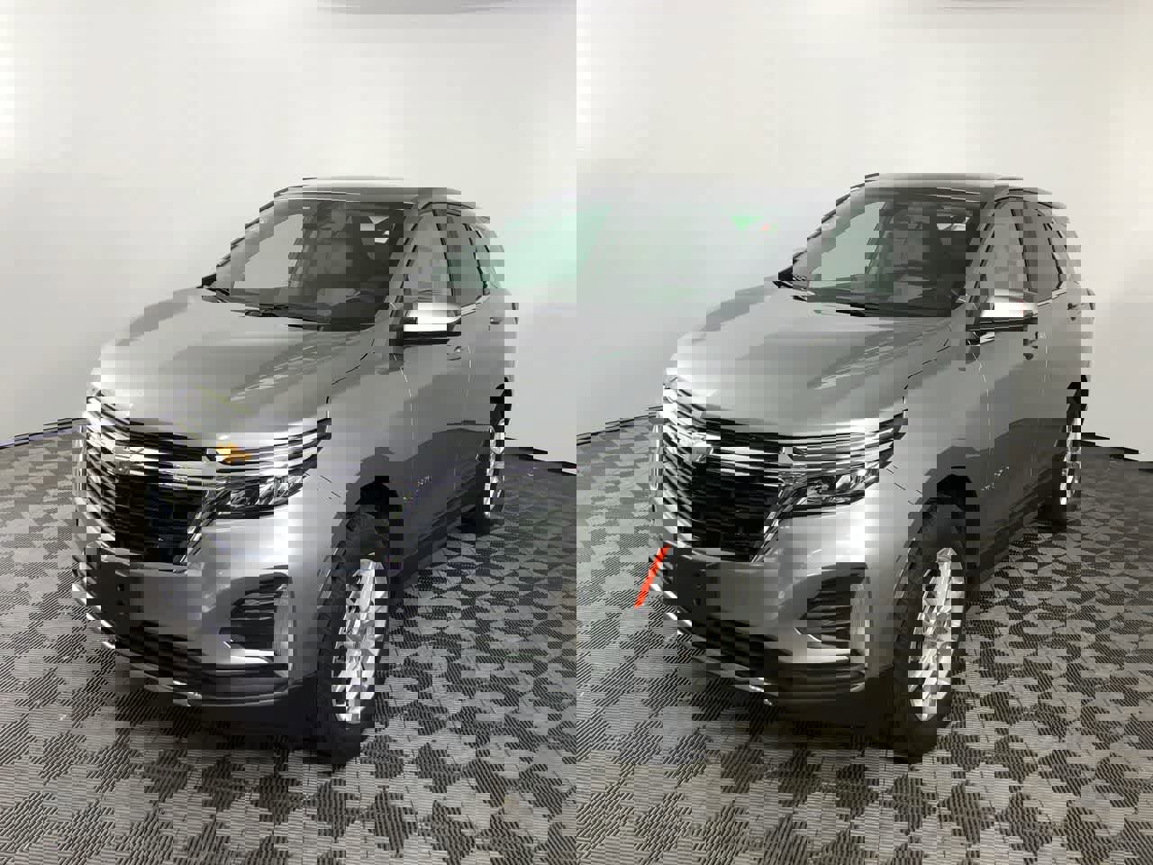 Used 2023 Chevrolet Equinox LT image 4