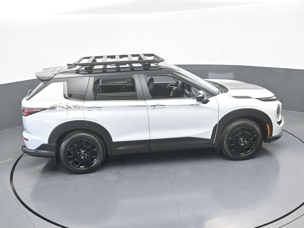 New 2026 Mitsubishi Outlander Trail Edition image 53