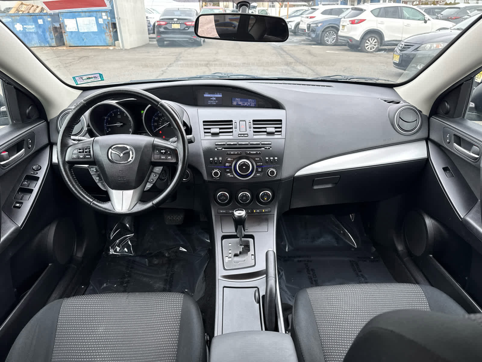 Used 2013 MAZDA MAZDA3 i Touring image 11