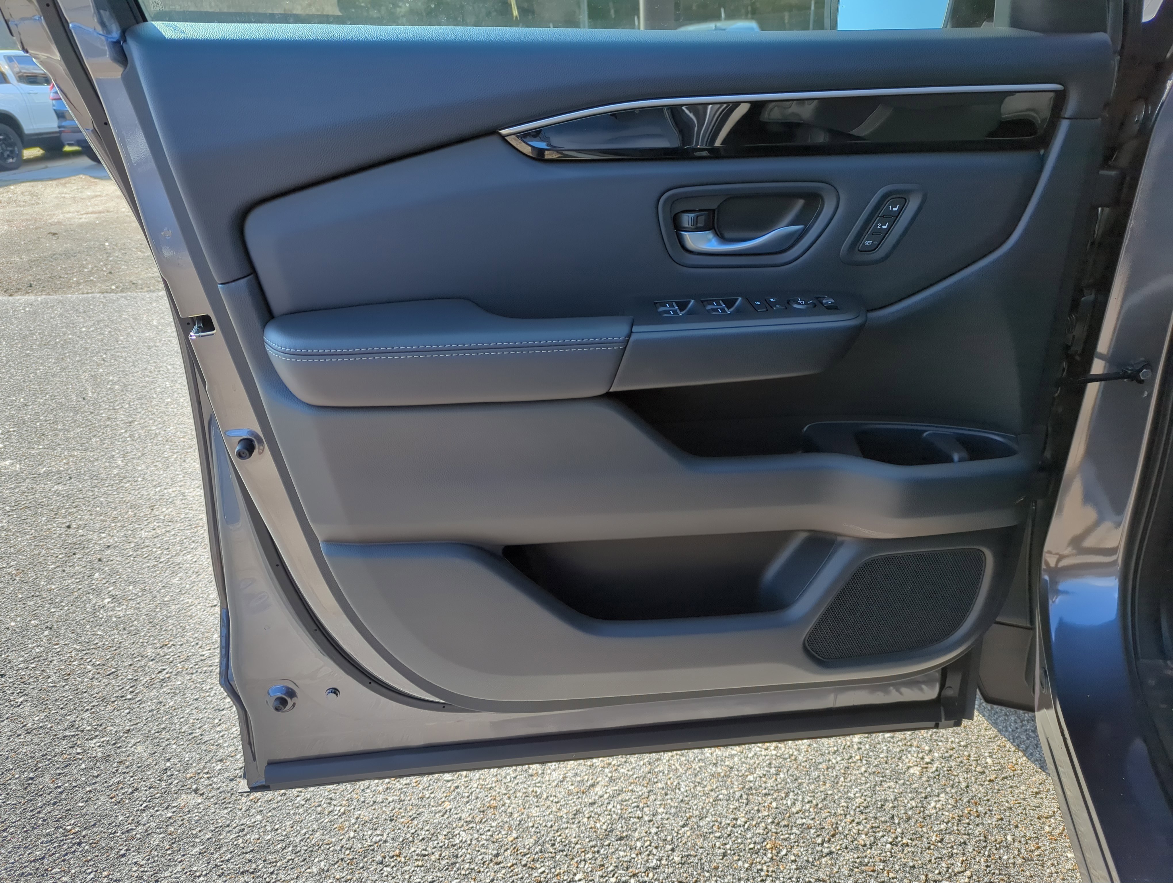 New 2025 Honda Pilot EX-L image 16