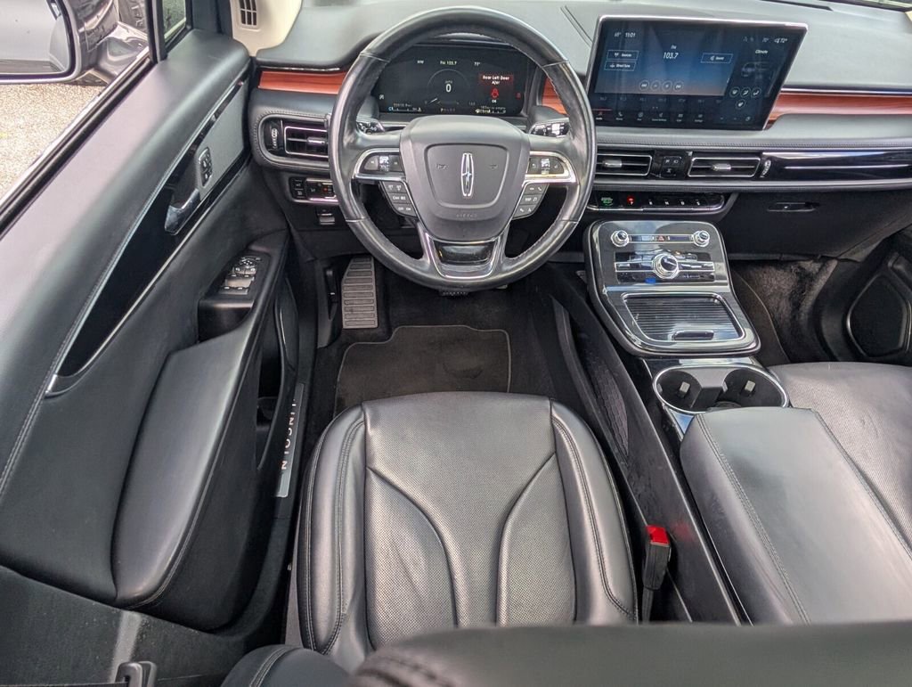 Certified 2023 Lincoln Nautilus Reserve w/ Monochromatic Package image 15