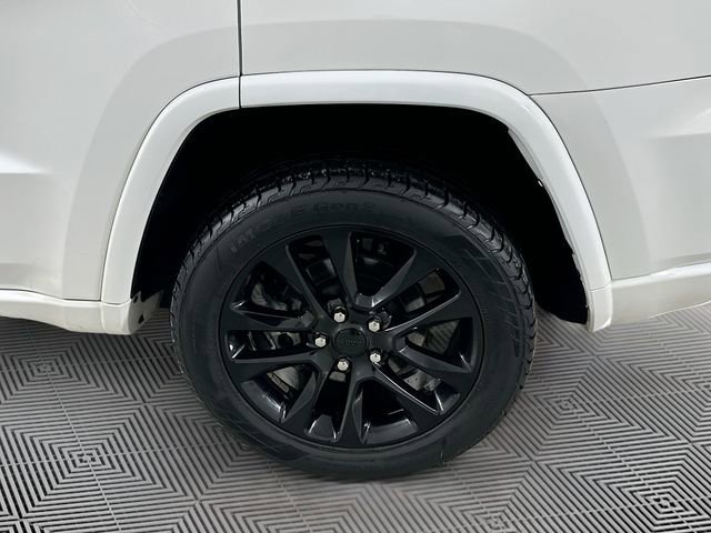 Used 2021 Jeep Grand Cherokee Laredo X image 30