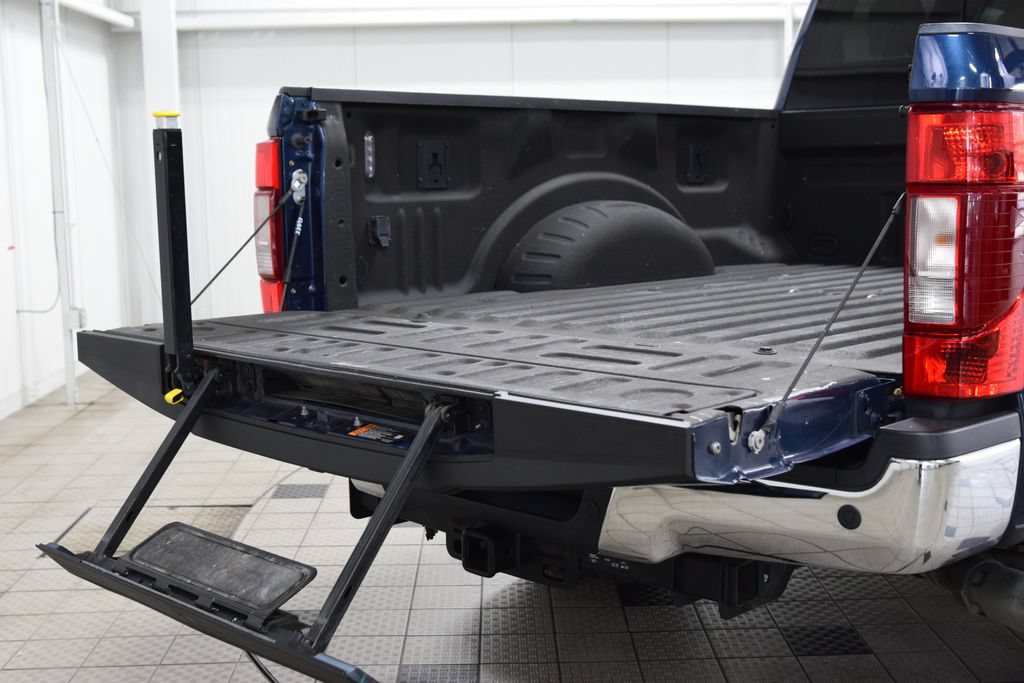 Used 2020 Ford F250 Lariat w/ Chrome Package AWD/4WD image 21