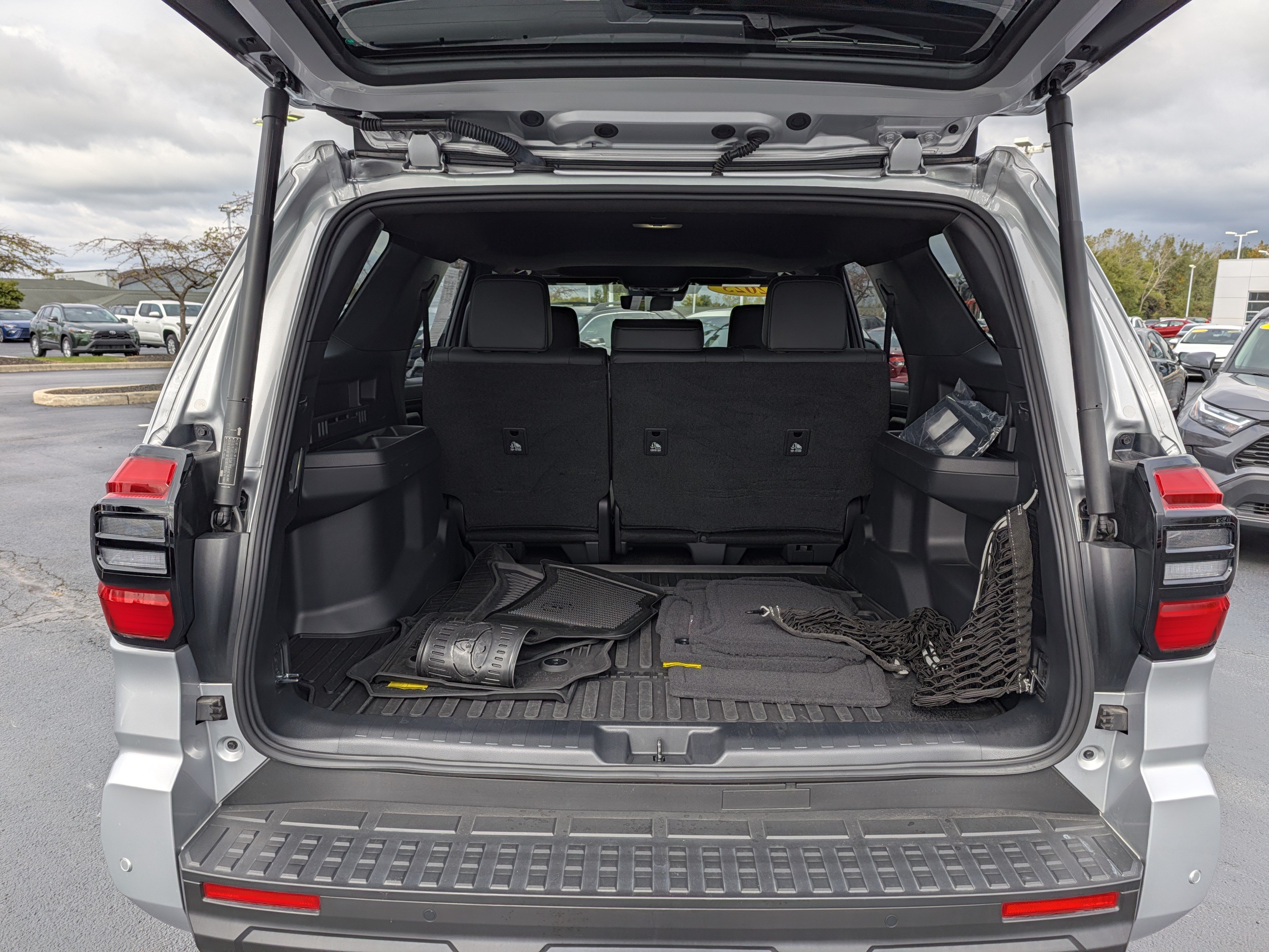 Certified 2025 Toyota 4Runner TRD Off-Road Premium w/ Tow Technology Package AWD/4WD image 25