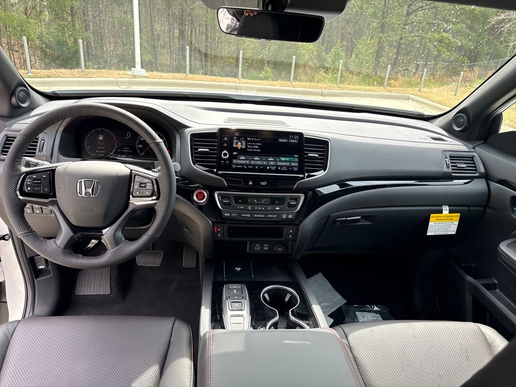 New 2026 Honda Ridgeline Black Edition image 16