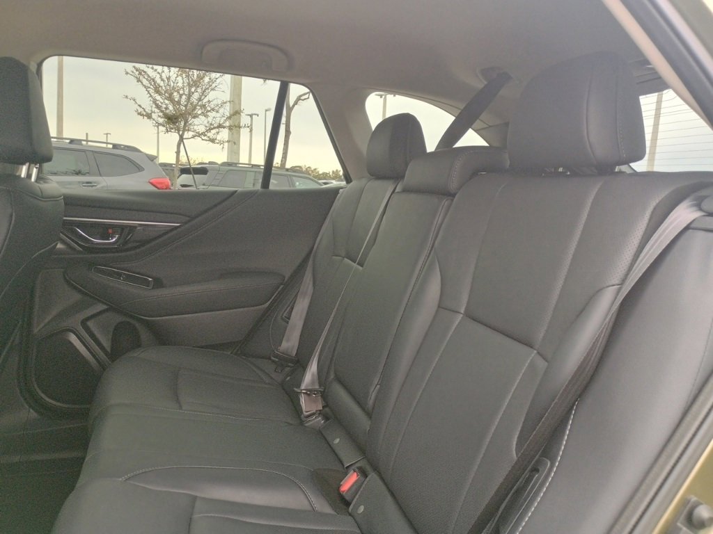 Certified 2022 Subaru Outback Limited w/ Popular Package #2 image 16