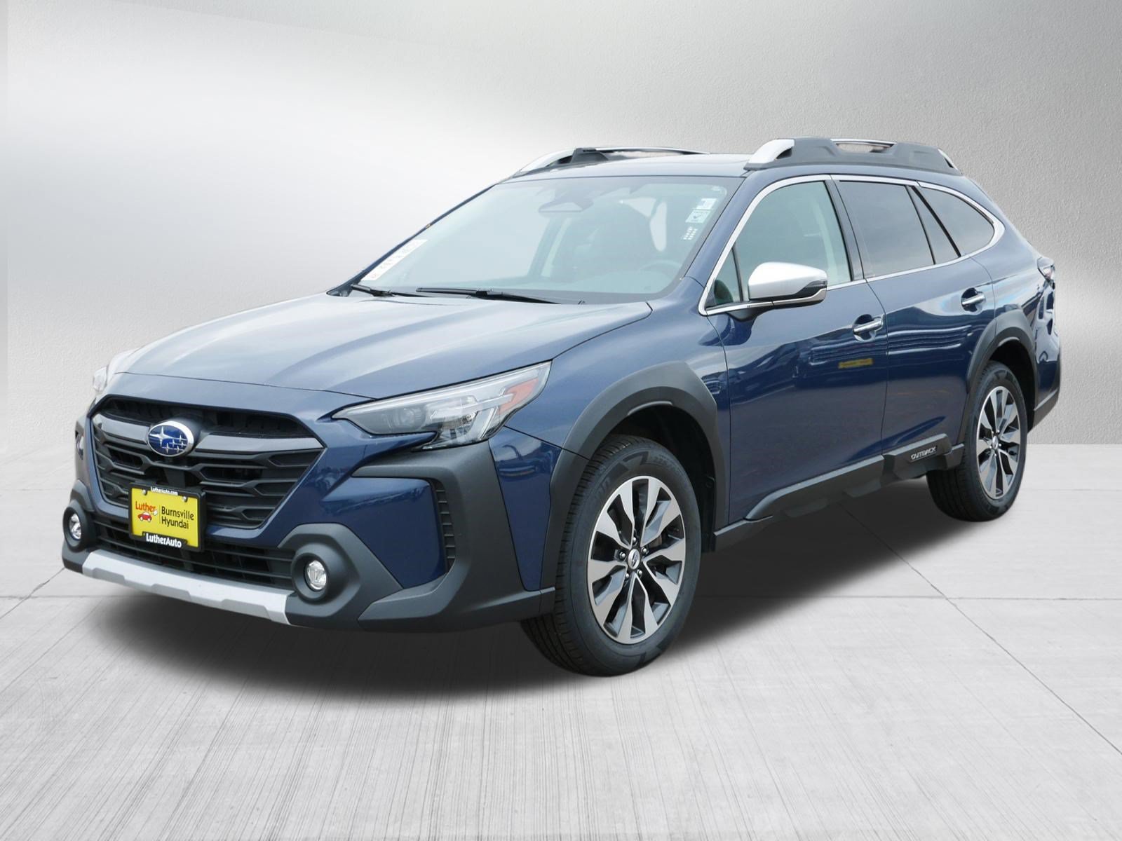 Used 2024 Subaru Outback Touring XT w/ Tech Package 3 AWD/4WD image 3