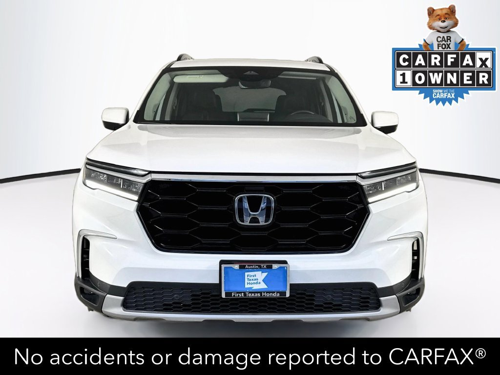 Used 2024 Honda Pilot Touring image 2