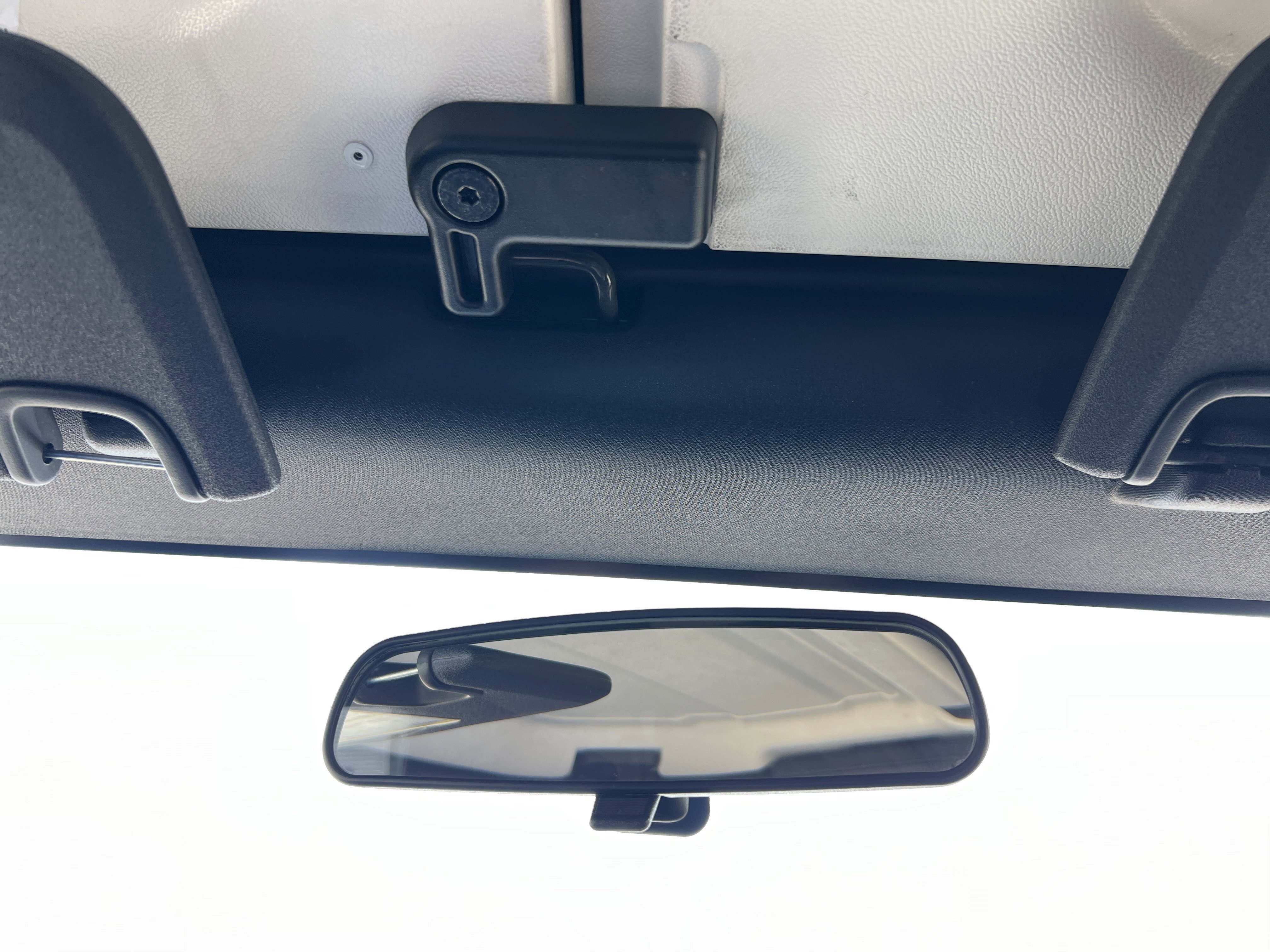 Used 2015 Jeep Wrangler Unlimited Sport w/ Connectivity Group image 29