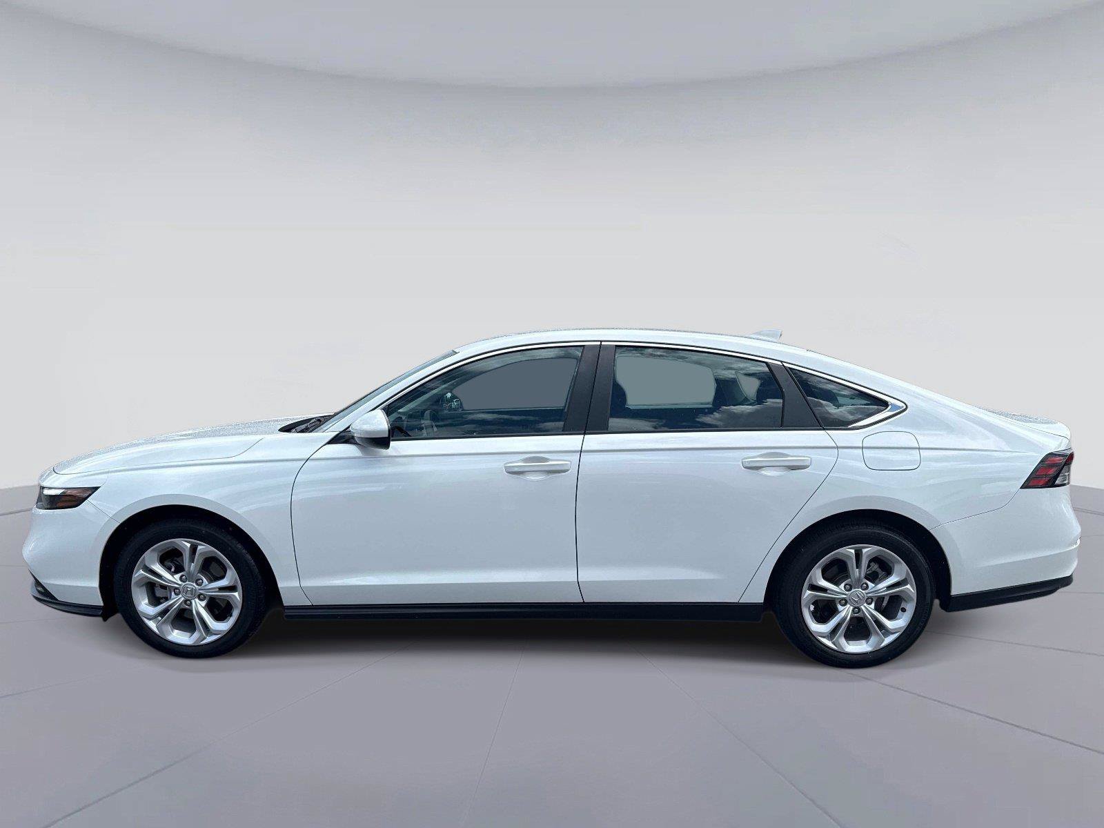 Certified 2025 Honda Accord LX image 7