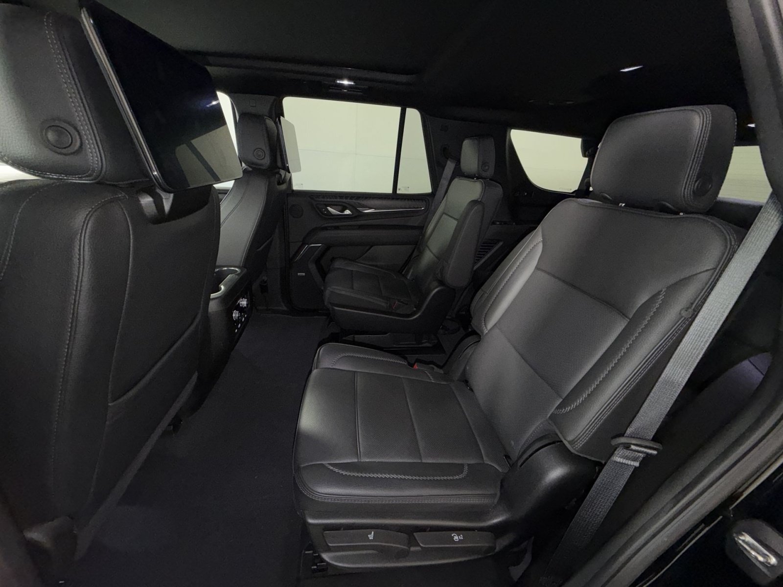 Used 2024 GMC Yukon Denali w/ Max Trailering Package AWD/4WD image 24