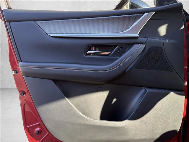 Used 2025 MAZDA CX-70 Plug-In Hybrid w/ Premium Plus image 10