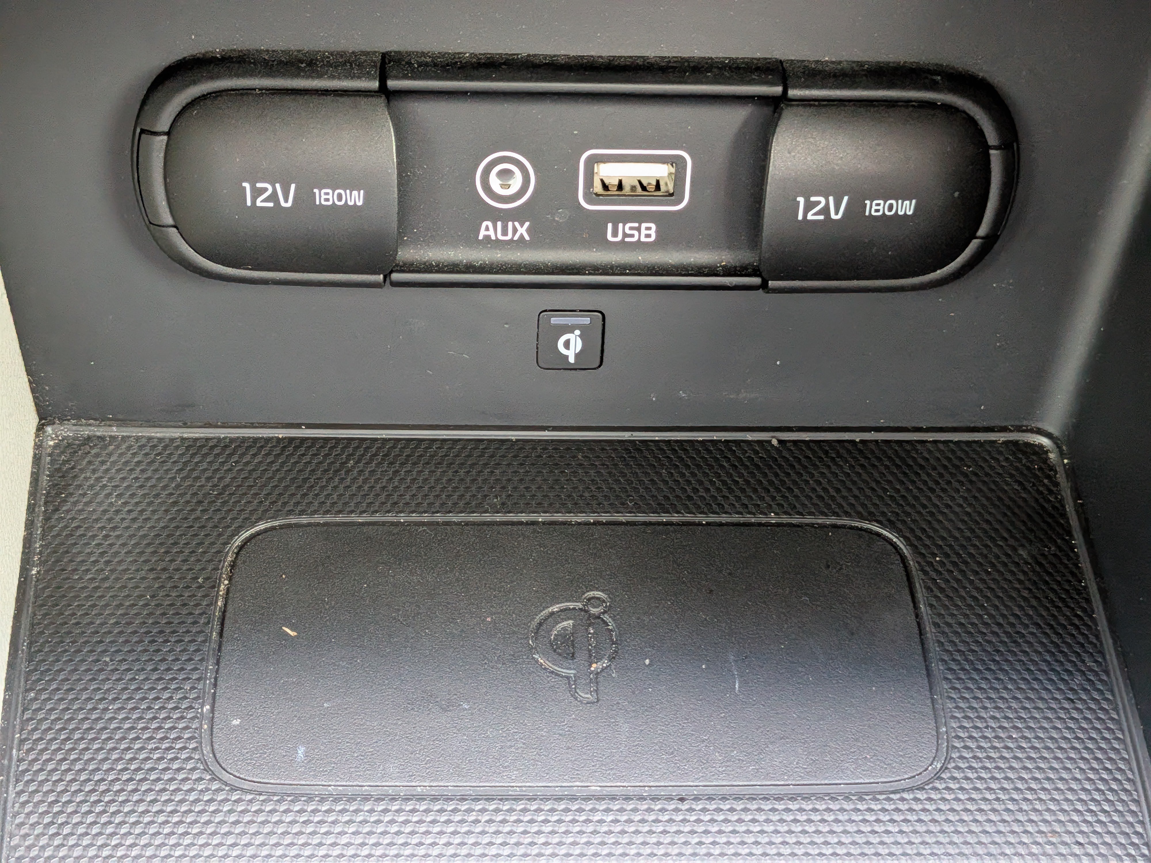 Used 2019 Kia Niro Touring w/ Paint Protection Film Package FWD image 29