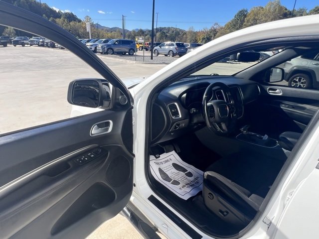 Used 2020 Dodge Durango SXT image 9