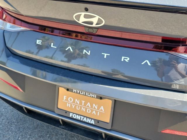 New 2026 Hyundai Elantra Sport FWD image 27