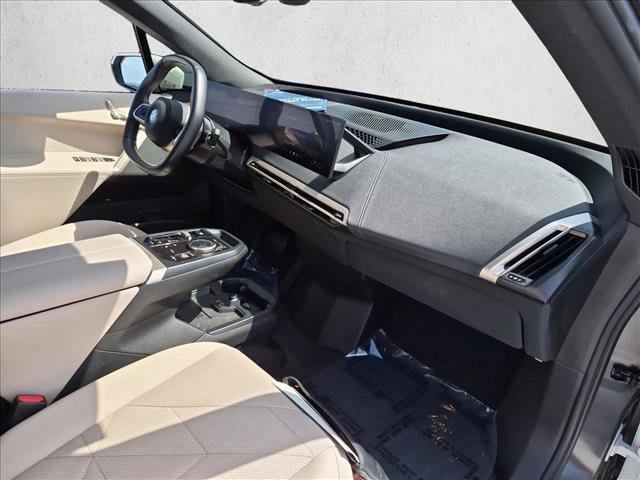 Certified 2024 BMW iX xDrive50 w/ Sport Package AWD/4WD image 21
