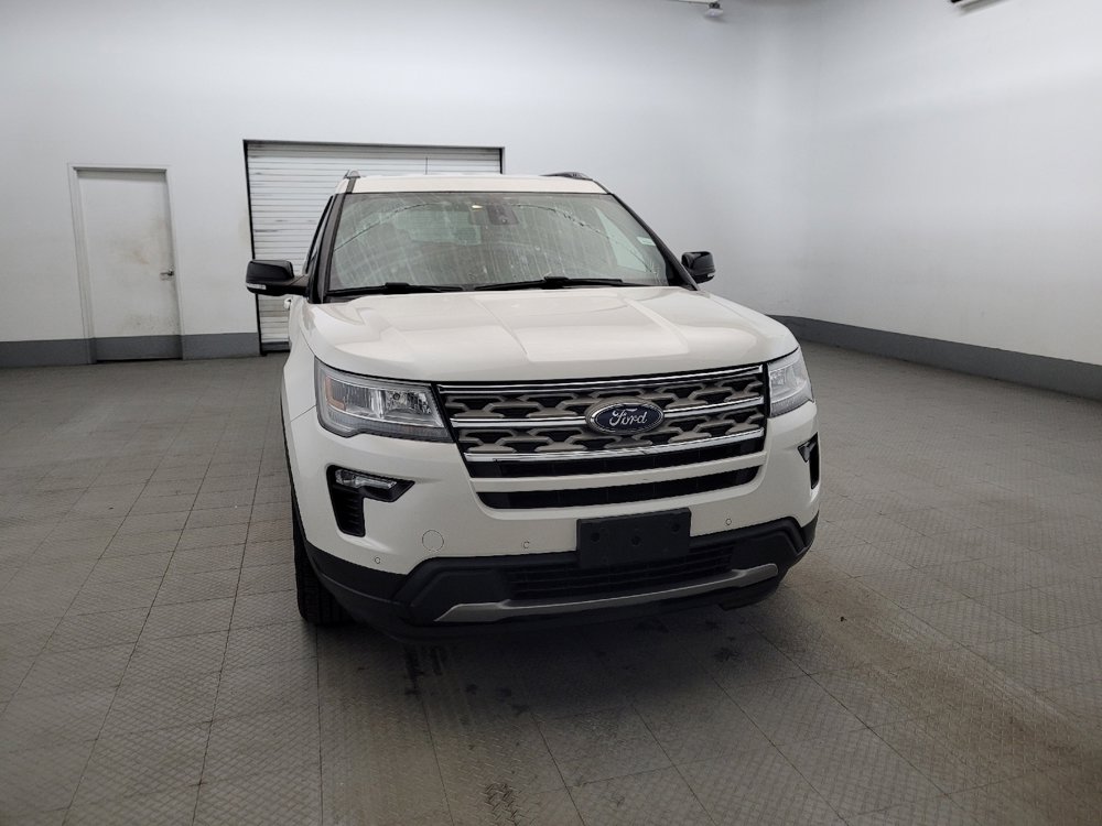Used 2018 Ford Explorer XLT w/ Equipment Group 202A image 14