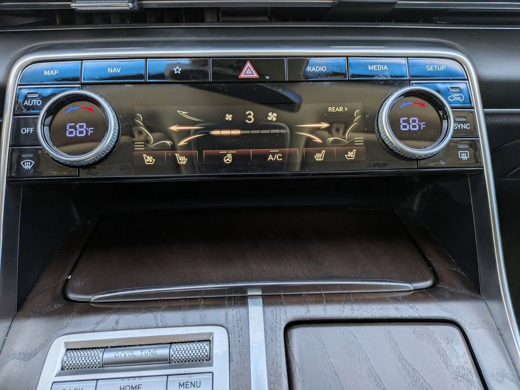 Used 2023 Genesis GV80 2.5T w/ Prestige Package image 22