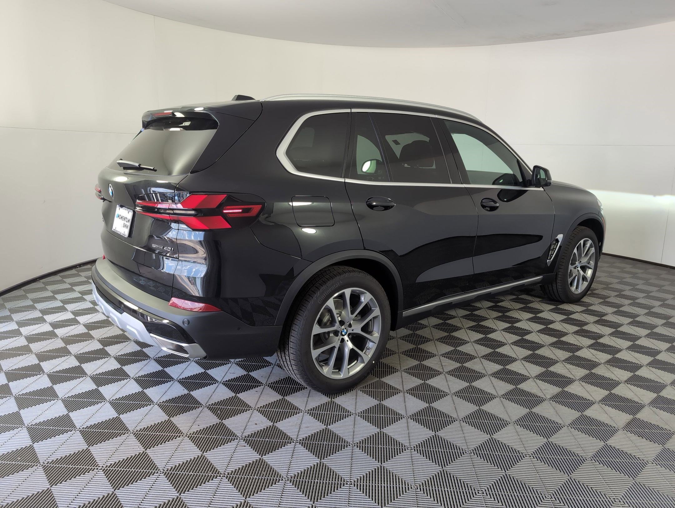 Used 2026 BMW X5 sDrive40i image 7