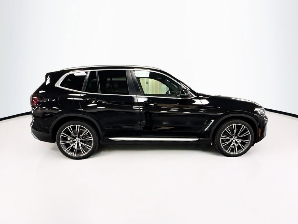 Used 2023 BMW X3 sDrive30i w/ Convenience Package image 4