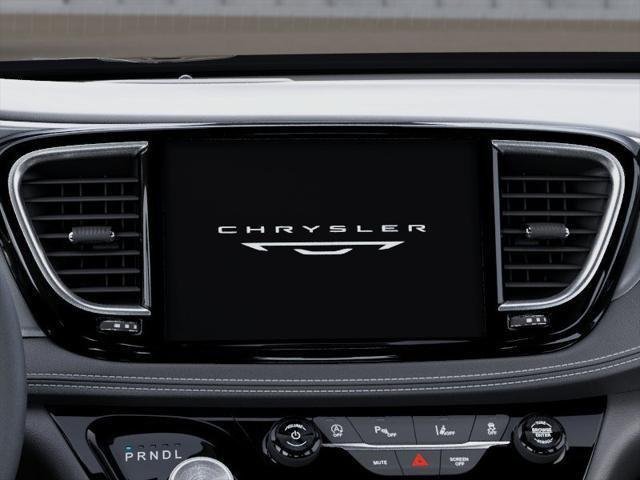New 2027 Chrysler Pacifica Limited w/ Family Tech Group FWD image 34