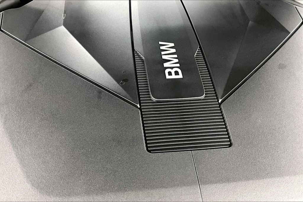 New 2026 BMW i5 eDrive40 w/ Executive Package RWD image 27